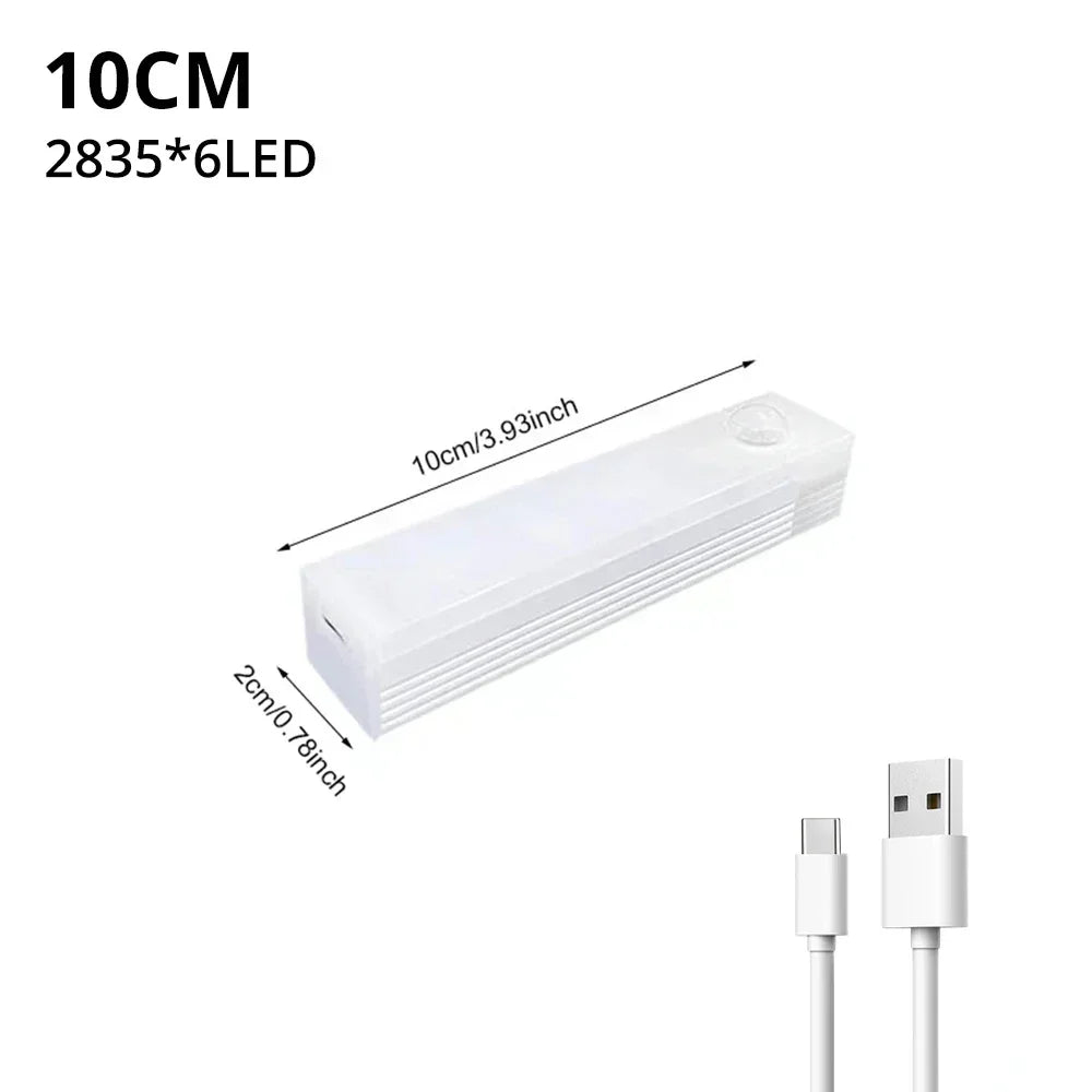 מנורת LED נטענת עם חיישן תנועה